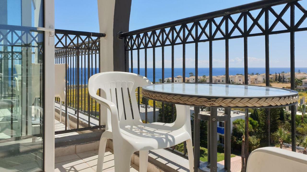 Paramount Hotel Apartments Protaras Esterno foto